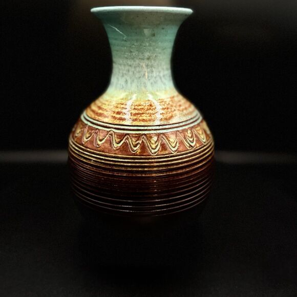 Dryden Original Vintage Pottery Vase Signed By Loi 82 - Picture 1 of 5